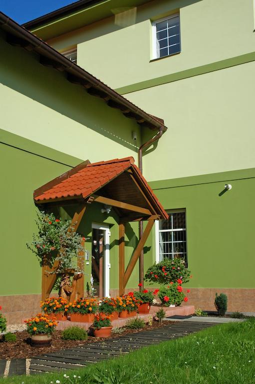 Pension Marathon Vrchlabí Exterior foto